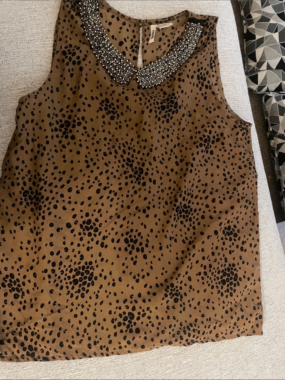 Sleeveless Brown Beaded Collar Tank Top